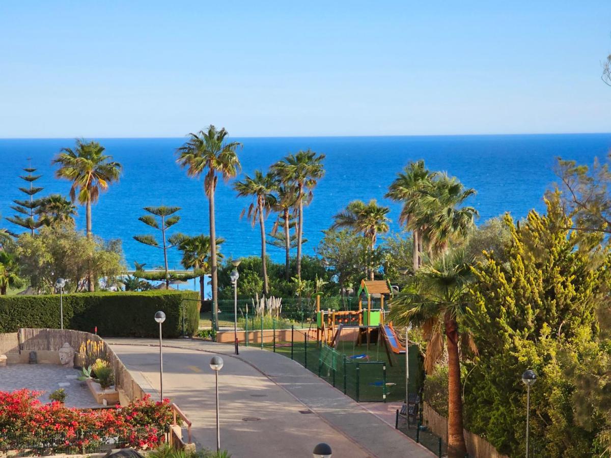 Ferienhaus Summer House Duplex En La Playa Con Piscina Benalmádena